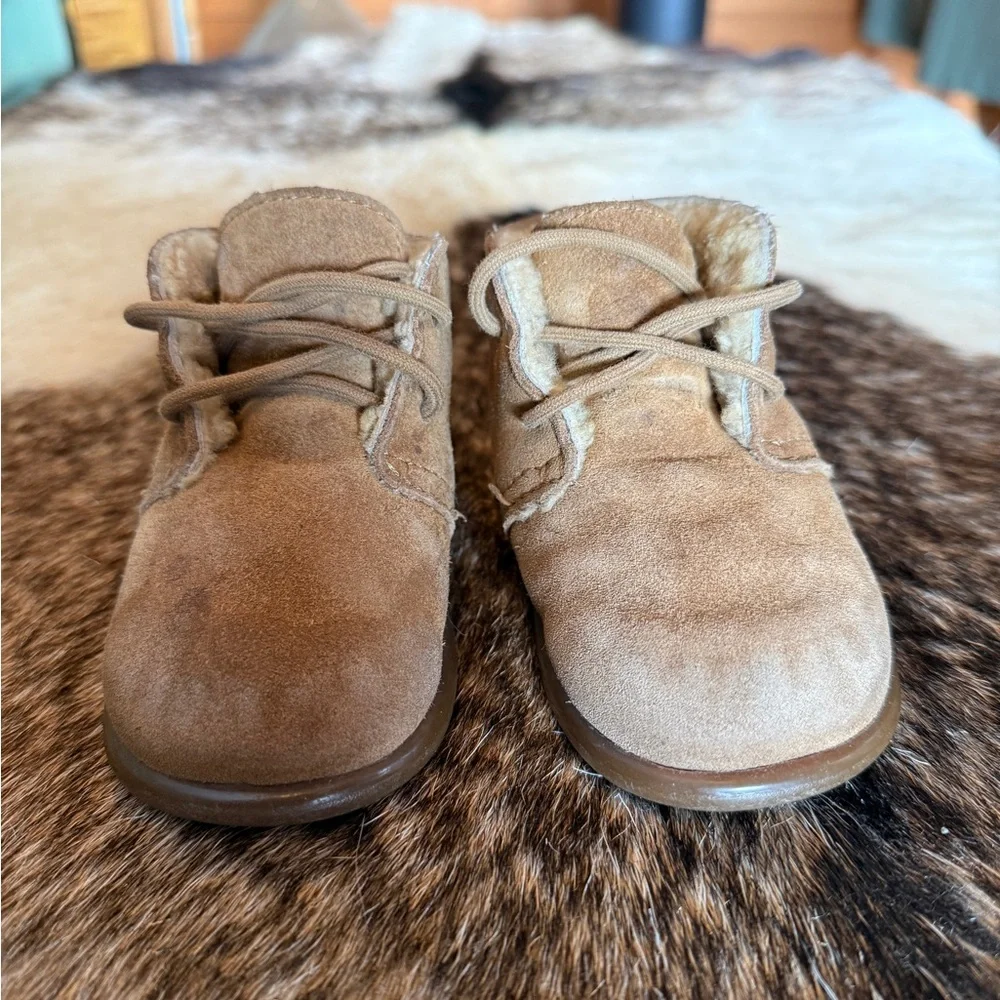 UGG Nuemel Brown suede Baby Walker Shoes